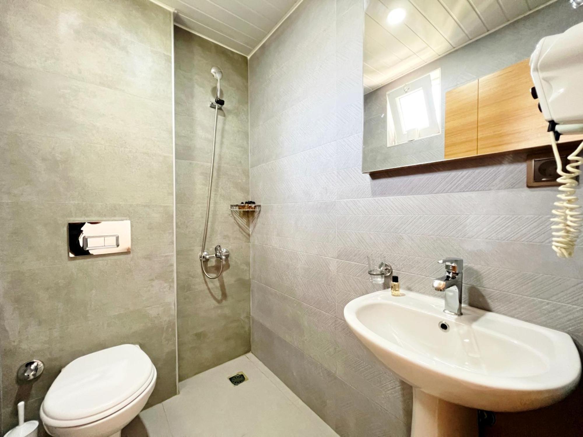 Akin Apart And Hotel Antalya Extérieur photo